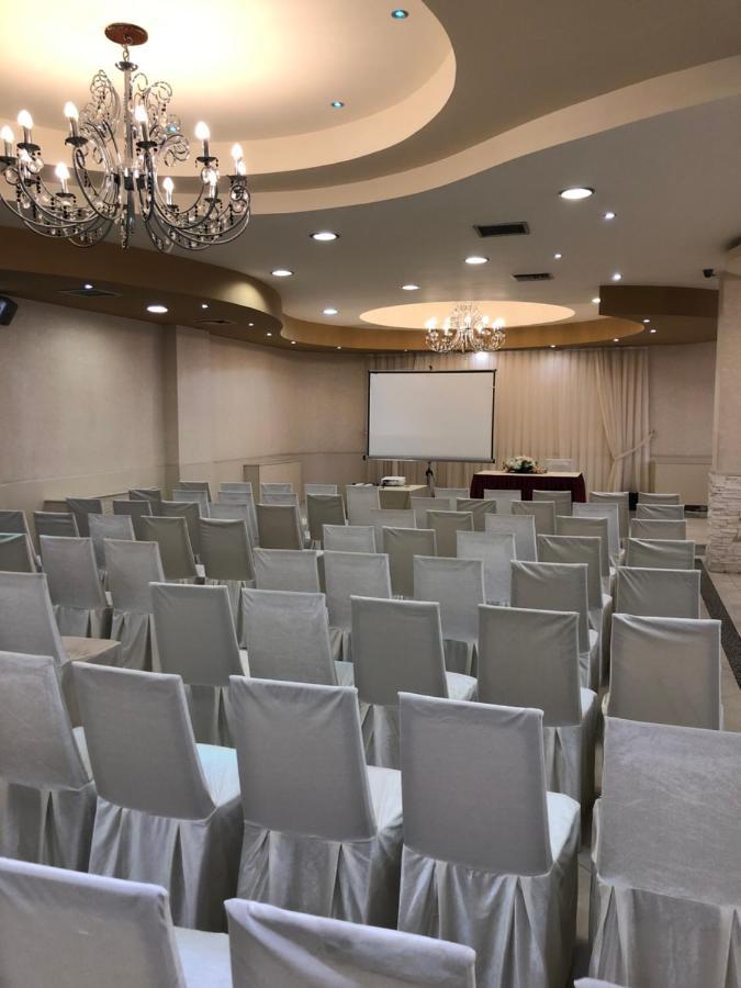 Hotel Kapri Bitola Eksteriør billede